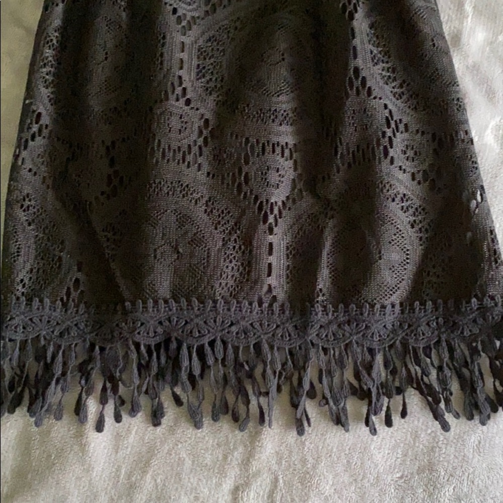 Top - Picture 2 of 4